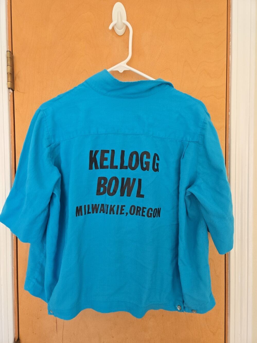 Vtg Milwaukee Oregon Kellogg Bowl Bowling Shirt Blue M/40 Rayon Chain STITCH